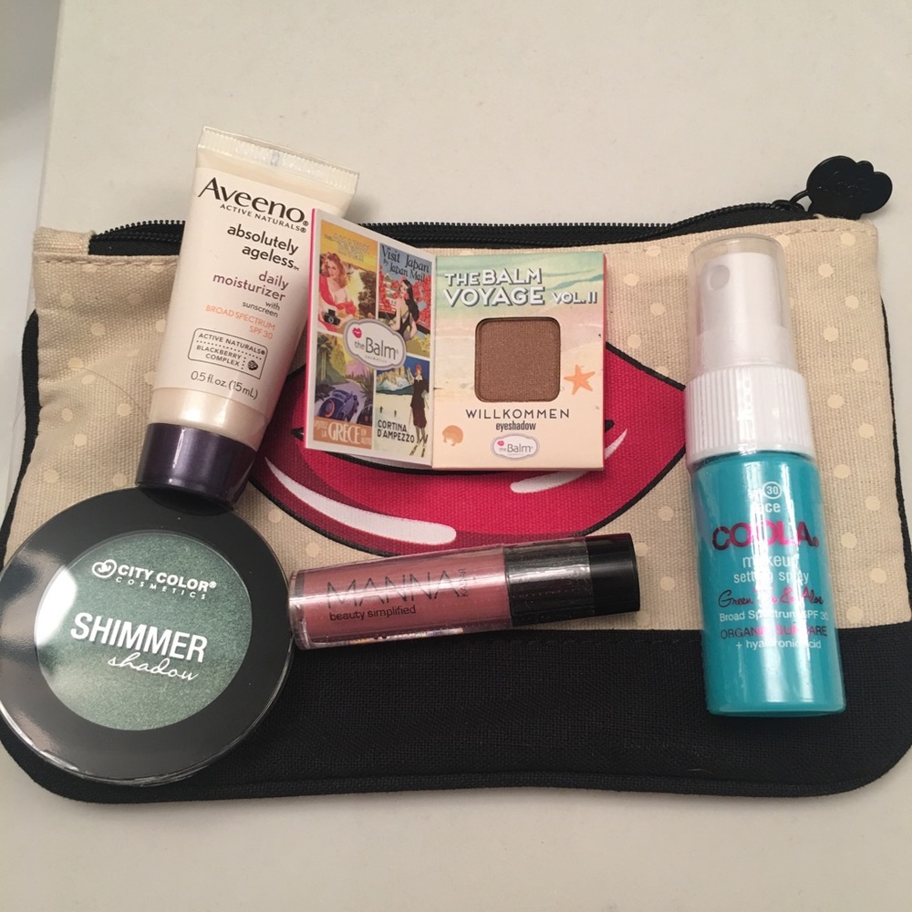 Ipsy make up bundle